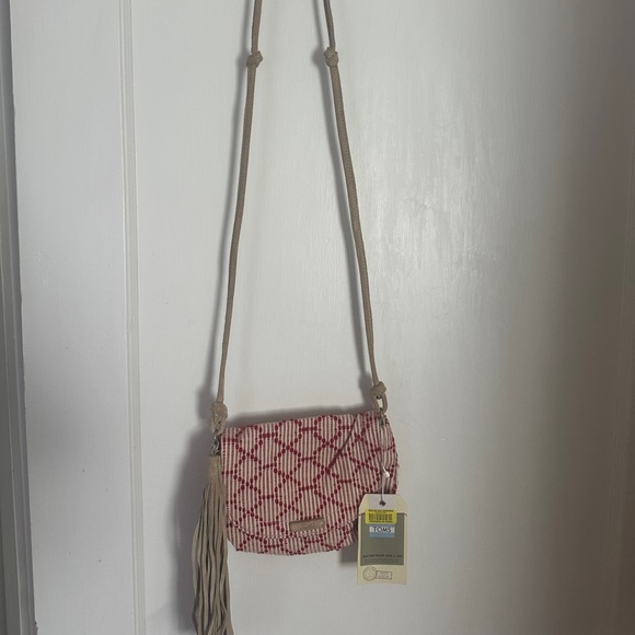 Crossbody - Picture 1 of 5